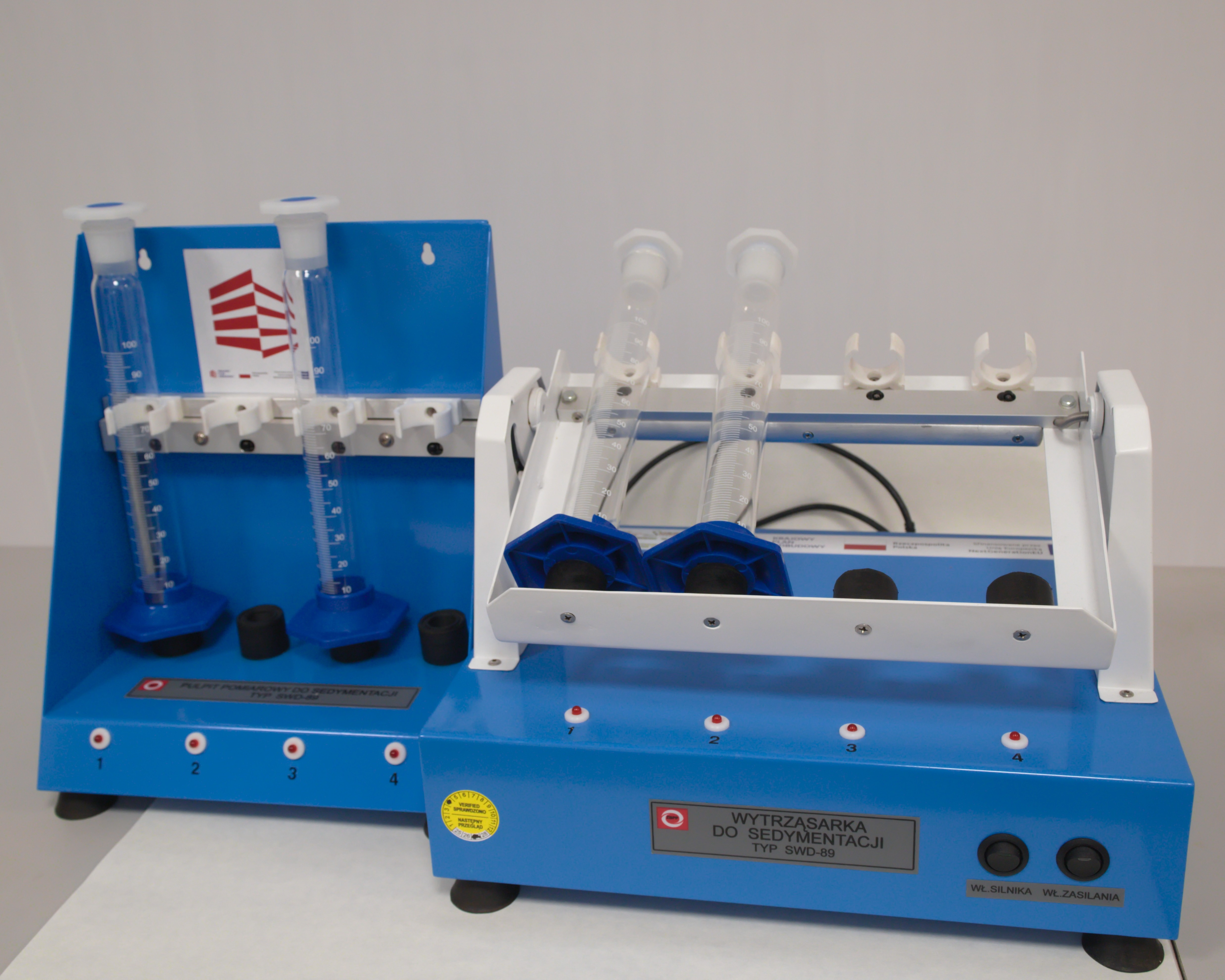 Aparat do oznaczania wskaźnika sedymentacji (testu Zeleny'ego)